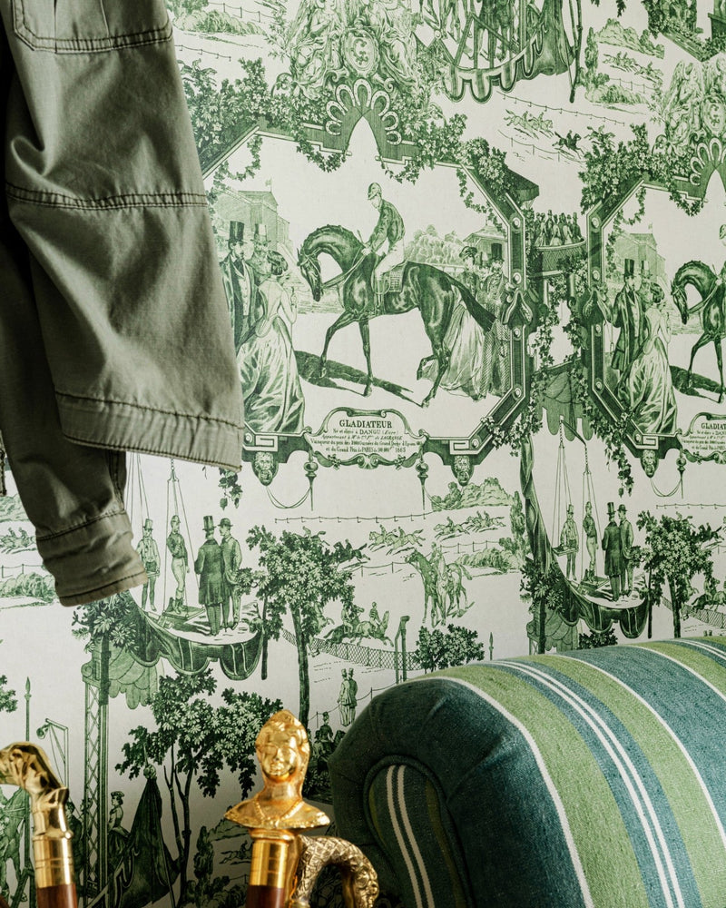 Mind The Gap - GRAND PRIX Green Wallpaper - WP20636