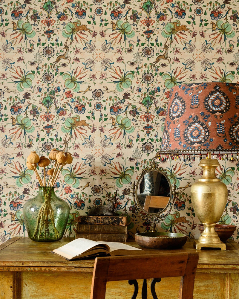 Mind The Gap - THE DEER STALKER Wallpaper - WP20548