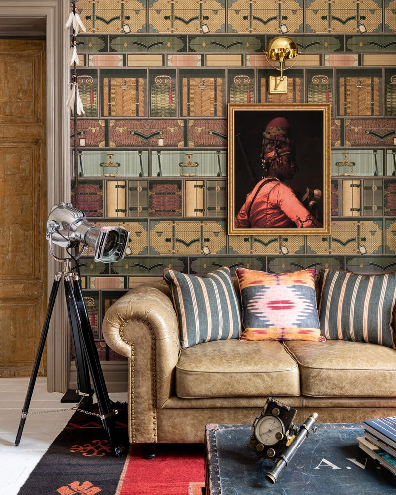 Mind The Gap - THE LUGGAGE CAR Green Wallpaper - WP20782